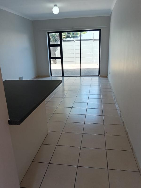 To Let 3 Bedroom Property for Rent in Bellville Western Cape